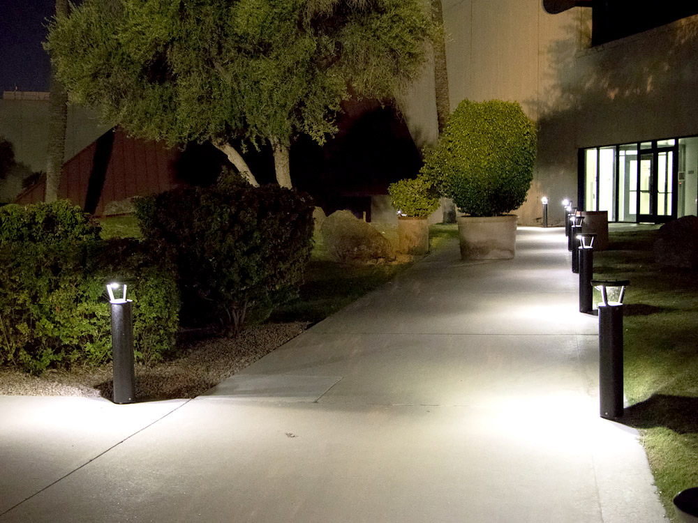 Parking lot lit with First Light's SCL2 solar powered luminaire